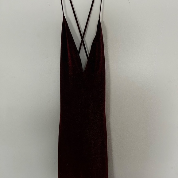 by the way: lily backless mini - Picture 2 of 4